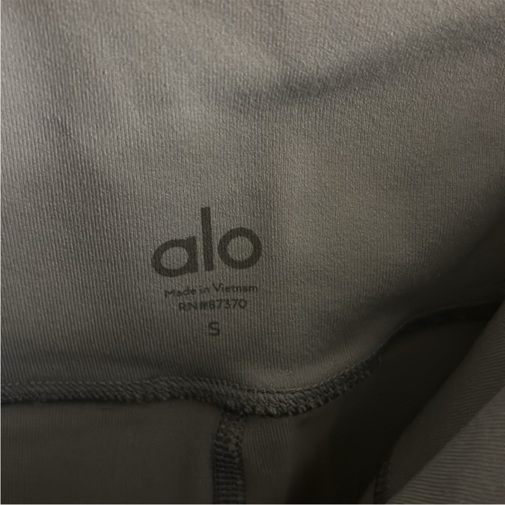 Alo Yoga airbrush leggings size S